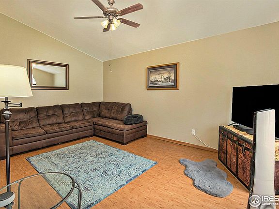 3rd image of 3610 Cactus Ave