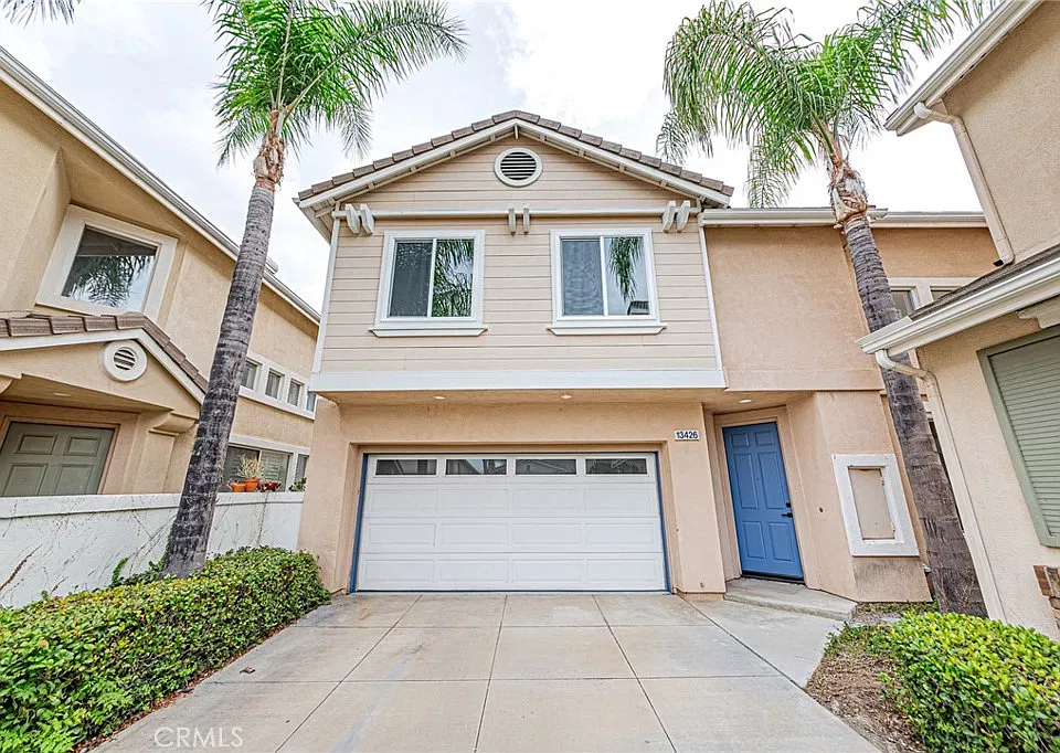 13426 Ashbury Ct