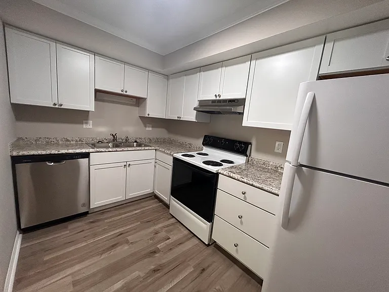Trotwood Villas — Photo 2