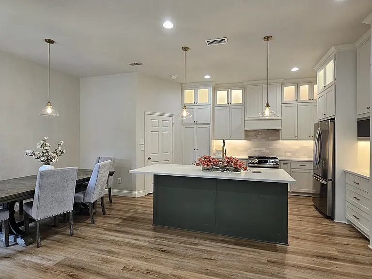 1201 Bradford Trace Dr — Photo 14