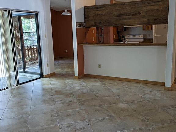 5th image of 1548 Cougar Ct