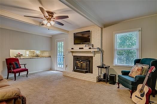 2nd image of 4203 Woodland Forrest Dr