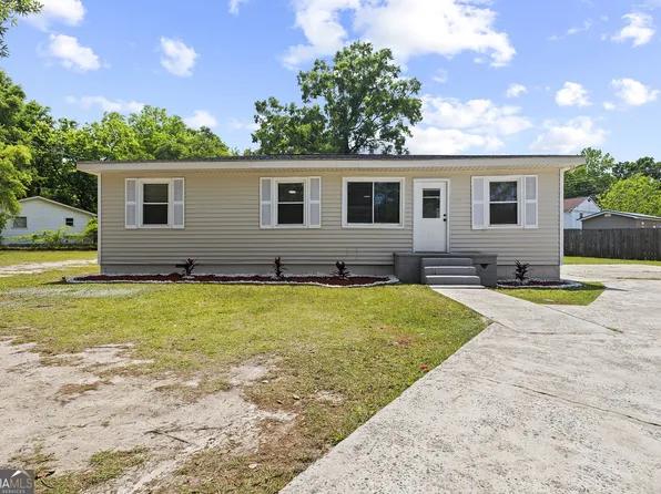 237 Suzanne Dr, Warner Robins, GA 31093