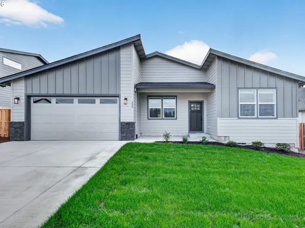 305 E Caribou Ct #22, La Center, WA 98629