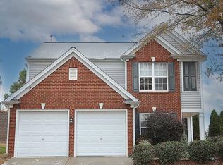 5025 Babbling Brook Dr, Raleigh, NC 27610