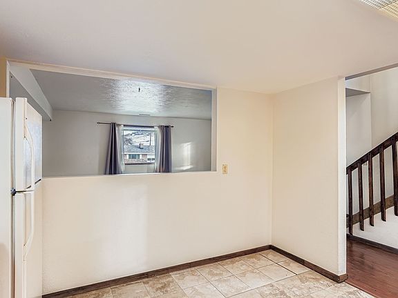 2nd image of 1617 Salvia St APT 3