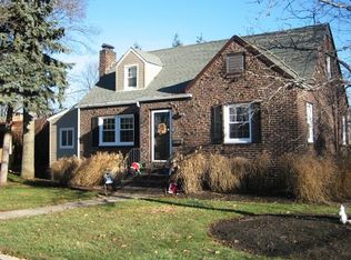 2100 Summit Ter, Linden, NJ 07036