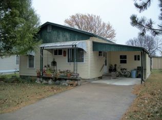 308 N Birch St, Hillsboro, KS 67063