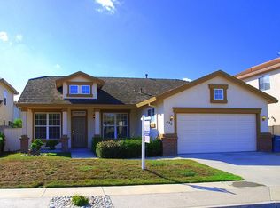 420 Chardonnay Dr, Salinas, CA 93906