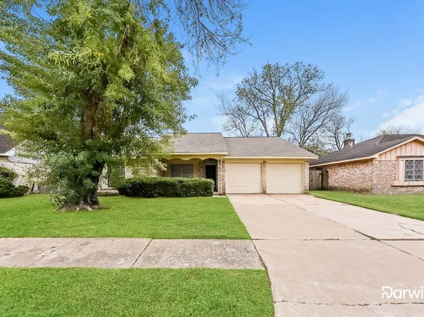 9331 Rentur Dr, Houston, TX 77031