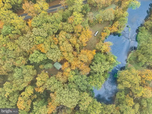 909 Couchtown Rd, Loysville, PA 17047