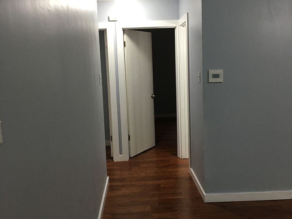 1st image of 2500 Mintwood Pl