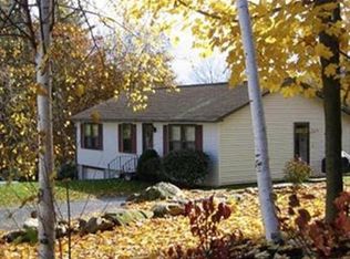 33 2nd St, Worcester, MA 01602