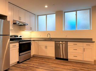 1285 8th Ave #10, San Francisco, CA 94122