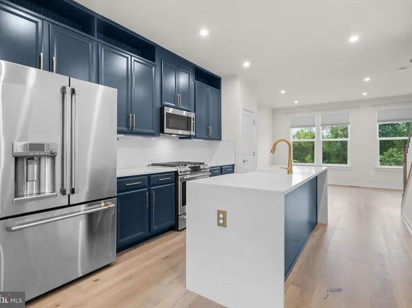 2509 River Terrace Rd, Hyattsville, MD 20782