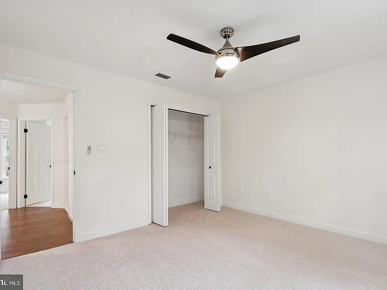 1291 Mason Mill Ct — Photo 33