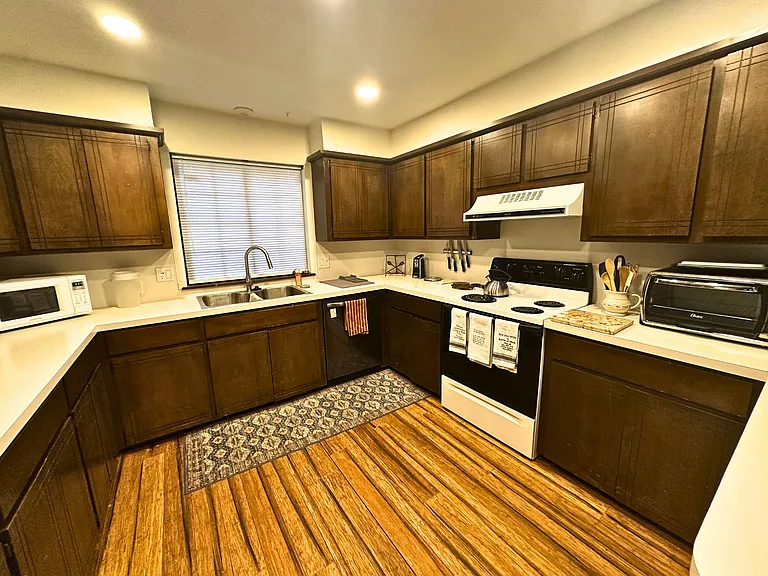 6913 N Spinnaker Ln #6913 — Photo 11