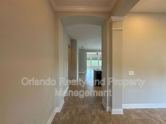 4th image of 17066 Gathering Place Cir