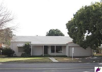 1st image of 78 E Ashlan Ave