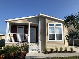254 Discovery Ln, N Fort Myers, FL 33903