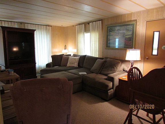 4th image of 4822 Lakeside Dr