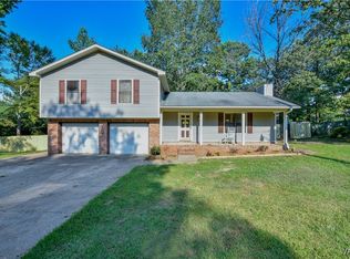10620 Hunnicutt Rd, Cottondale, AL 35453