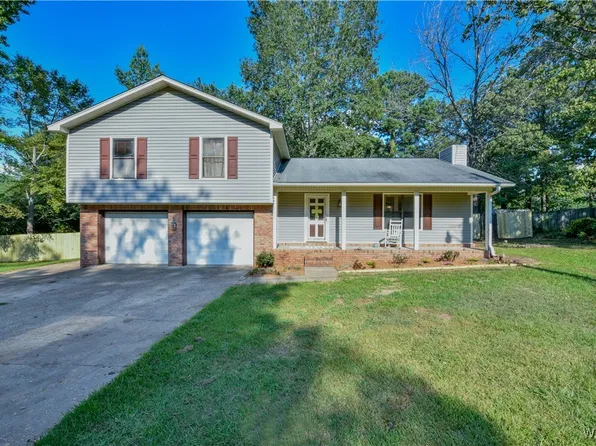10620 Hunnicutt Rd, Cottondale, AL 35453