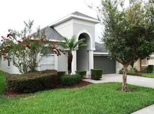 30823 Pumpkin Ridge Dr, Zephyrhills, FL 33543