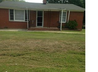 308 Dixon Rd, Lancaster, SC 29720