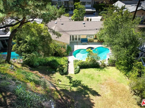 1834 Roscomare Rd, Los Angeles, CA 90077