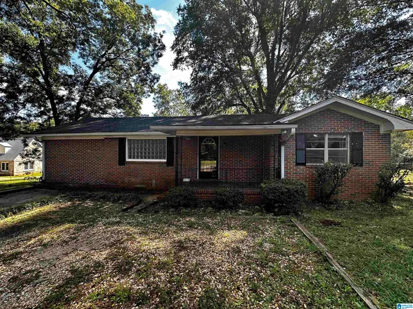 406 Pine St SW, Bessemer, AL 35022