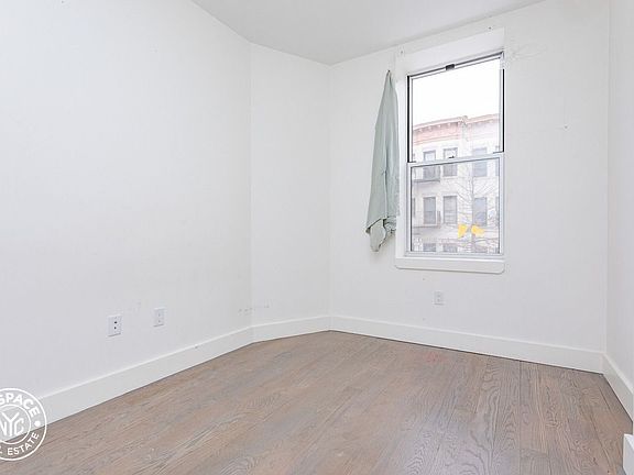 3rd image of 824 Saint Johns Pl #J5