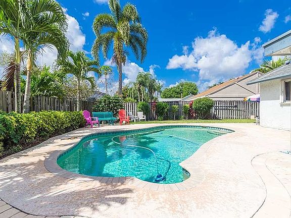 2nd image of 15720 N Wind Cir