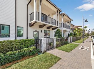 4546 NW 83rd Ave #TOWNHOUSE 4546, Miami, FL 33166