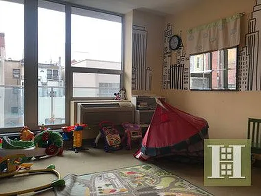 Rented by Halstead Real Estate | media 21