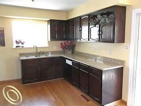 2nd image of 8336 Perrin Ave