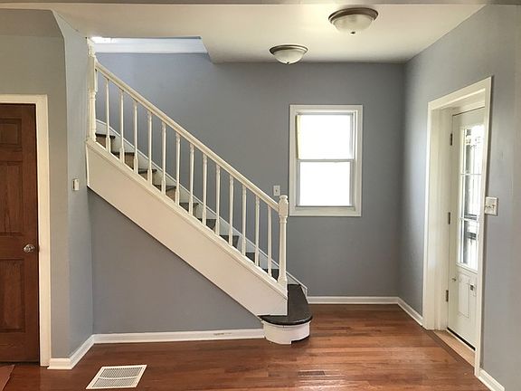 5th image of 4343 W Van Buren St