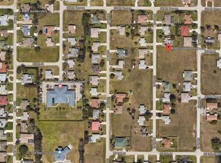 829 SE 5th Ct, Cape Coral, FL 33990
