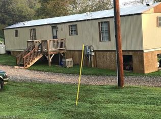 2865 Red Top Rd, Wilkesboro, NC 28697