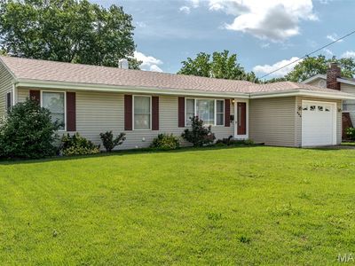 400 Crestview Dr, Union, MO, 63084