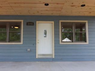 308 9th Ave #1, Eau Claire, WI 54703