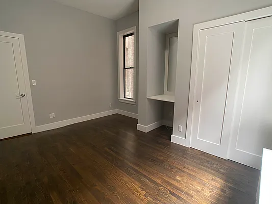 Rented by Tourma Realty LLC | media 28