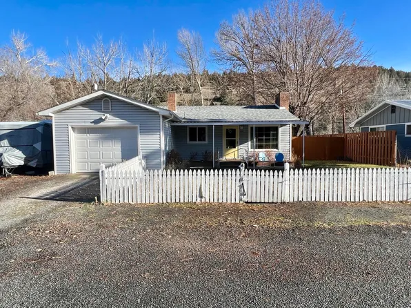 310 N Humbolt St, Canyon City, OR 97820