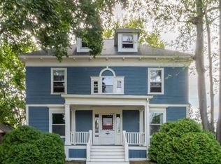 124 Hanks St, Lowell, MA 01852