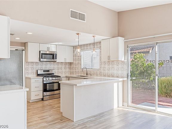 2nd image of 323 Quito Ct