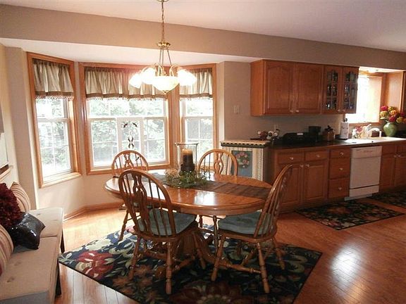 2nd image of 5025 Abbot Run Ct