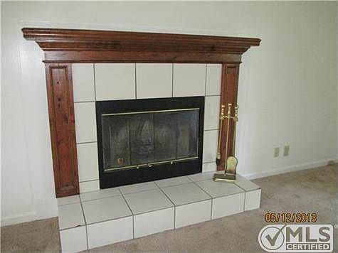 4th image of 150 Cunningham Pl