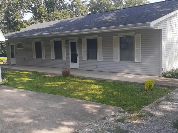102 Athlone Dr, Caseyville, IL 62232