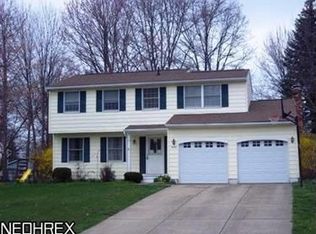 4264 Hile Rd, Stow, OH 44224