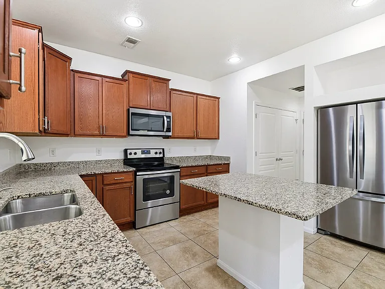 4707 Walden Way — Photo 10